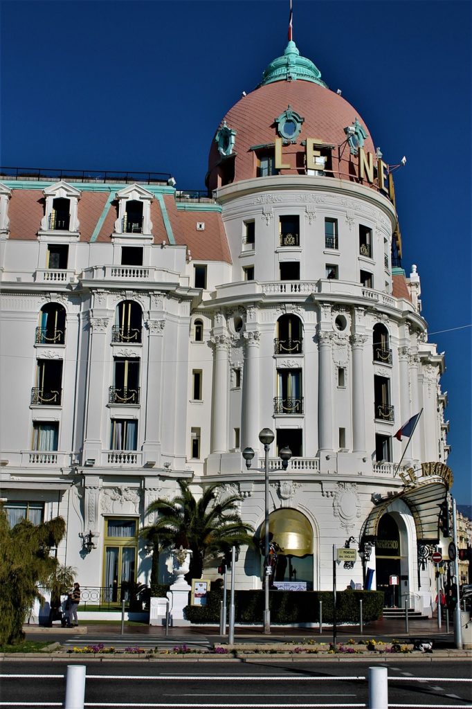 Traitement punaise de lit à Nice et Alpes-Maritimes (06) - SOLUTY